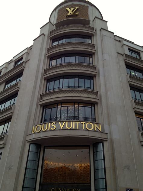 best place to buy louis vuitton in paris